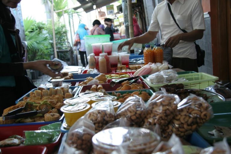 Peluang Bisnis Di Bulan Ramadhan