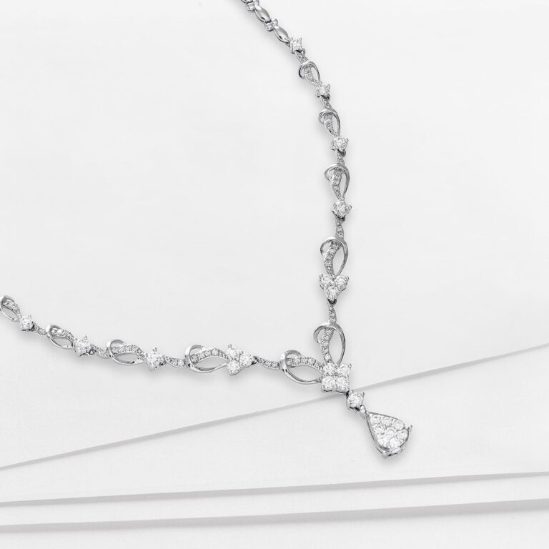 kalung berlian