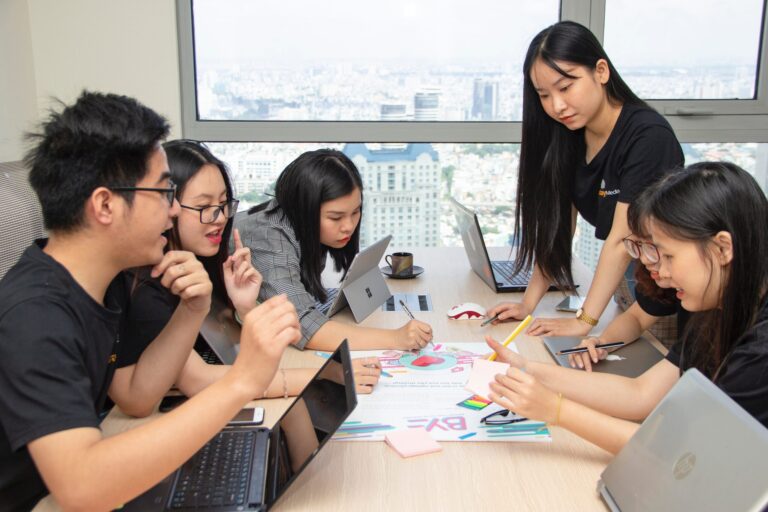 Rahasia Social Media Marketing Agency dalam Meningkatkan ROI Kampanye Digital